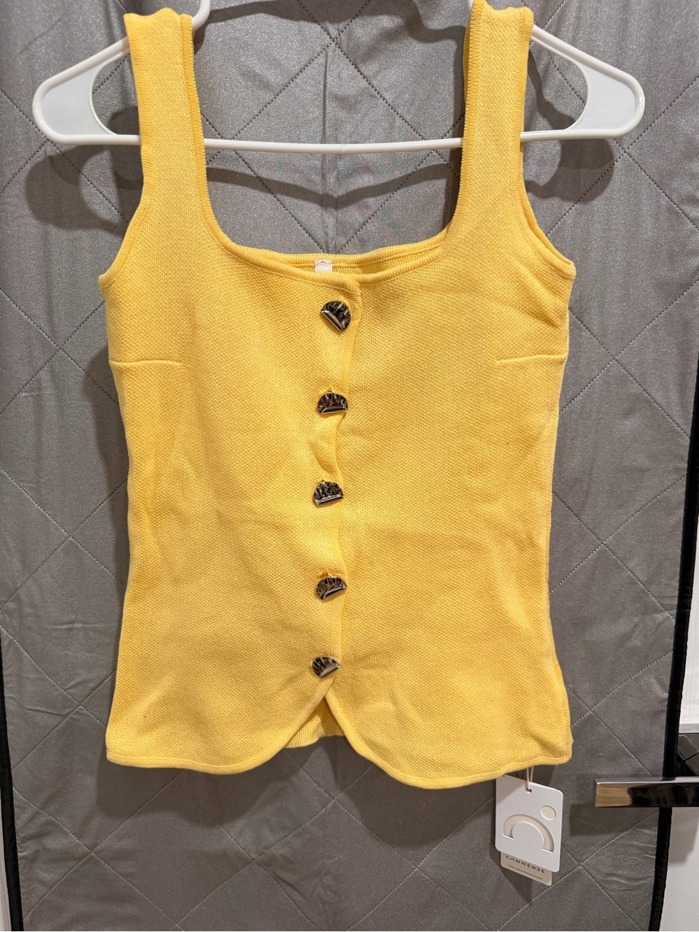Commense-Yellow Button-Front Knit Tank Top - Unbranded